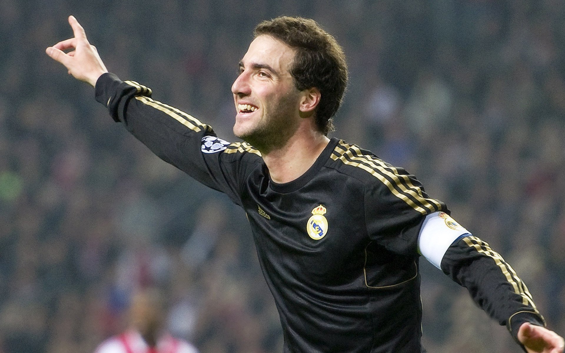 “意甲追分战：冠军争夺战进入冲刺期”，意甲赛程追c77点tv